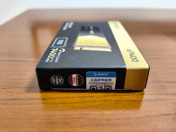 ORICO 2TB NVMe SSD PCIe 4.0- Up to 7400MB/s, M.2 SSD 2280 PCIe 4.0X4 Internal Solid State Drive SSD, Fast Heat Dissipation, Compatible with macOS Windows for Gamers and Creators-e7400