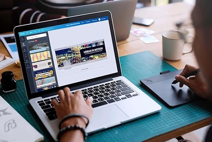 Laptop Camera Cover Slide, Webcam Cover Slide, Ultra-Thin, US Flag Pattern Design, 6 Pack Apply to Laptop, Tablet, MacBook Camera Cover Slide Protect Your Privacy (Black & 6-Pack)