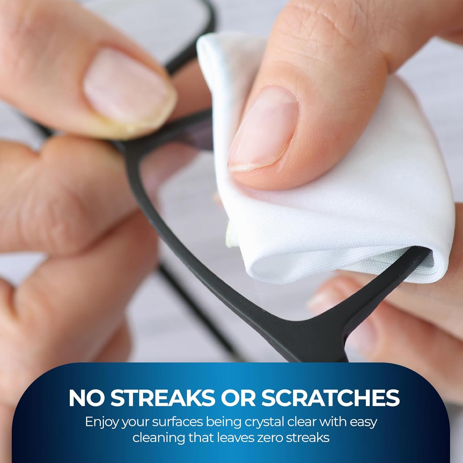 MED PRIDE Lens and Screen Cleaning Wipes for Eyeglasses, Touch Screens, Cameras, Anti-Fog, Scratch-, Anti-Static (100 100 Count (Pack of 1))