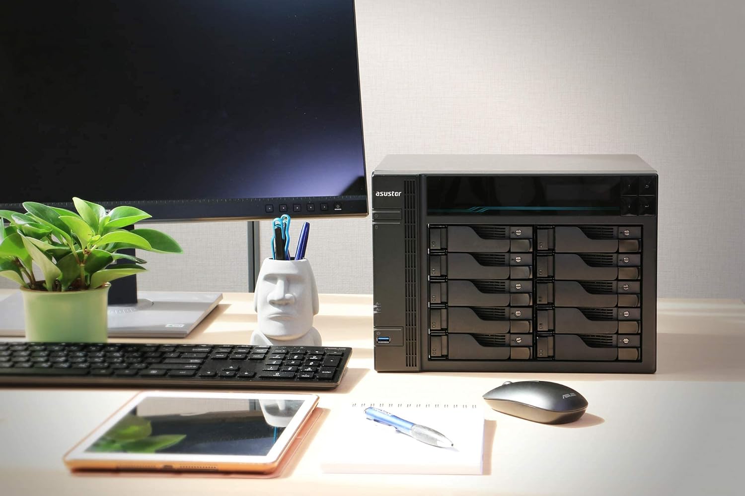 Asustor Lockerstor 10 Pro AS7110T 10 Bay NAS - Network Storage Enclosure, Quad Core 3.4GHz CPU, 8GB RAM DDR4, M.2 NVMe SSD Caching